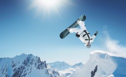 【足彩网赛事中心】皇马官宣阿韦洛亚教练组完整阵容，卡蒙纳出任助理教练，平图斯重磅回归伯纳乌