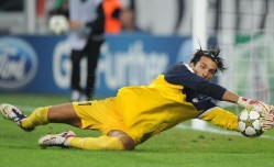 足彩网官网-怀斯曼涅槃重生！官方宣布签约新东家，成功重返NBA联盟