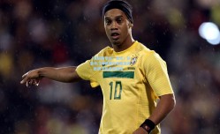 【足彩网平台】喜讯！前意甲门神弗雷向李昊发声，欧洲之旅希望激增